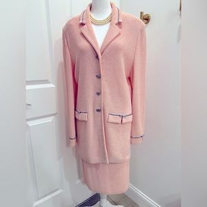 Wow Pink St John skirt suit sz 12 Duster jacket / blazer  & matching sz 12 skirt